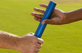 多米体育官方网站-澳网抢七大战激情夜！爱德华兹里突外投，热刺险胜切尔西